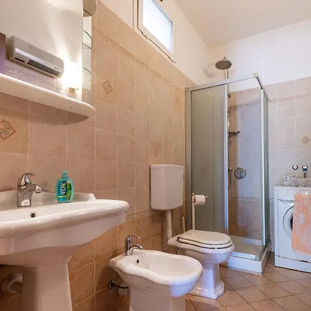 Casa Luci Con Piscina Privata Tra Mare E Ulivi Lägenhet *